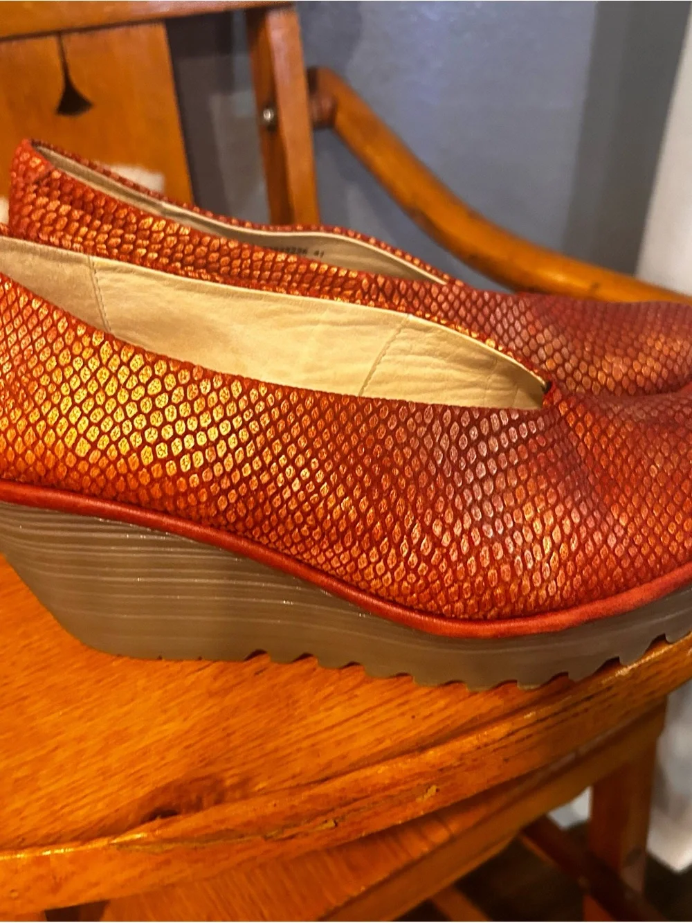 Fly London yaz metallic burnt orange 9.5/41